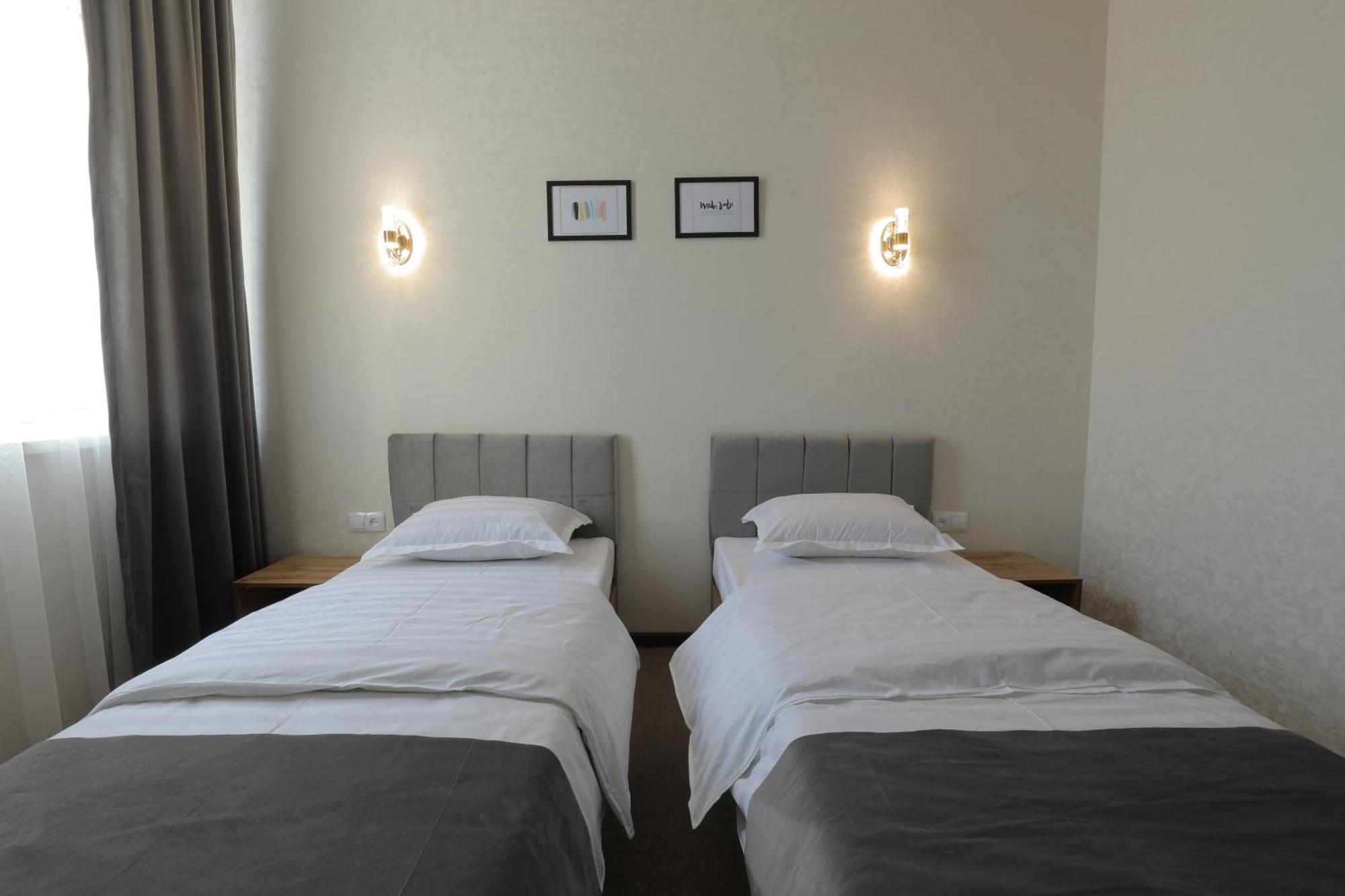 Resident Hotel Tasjkent Buitenkant foto
