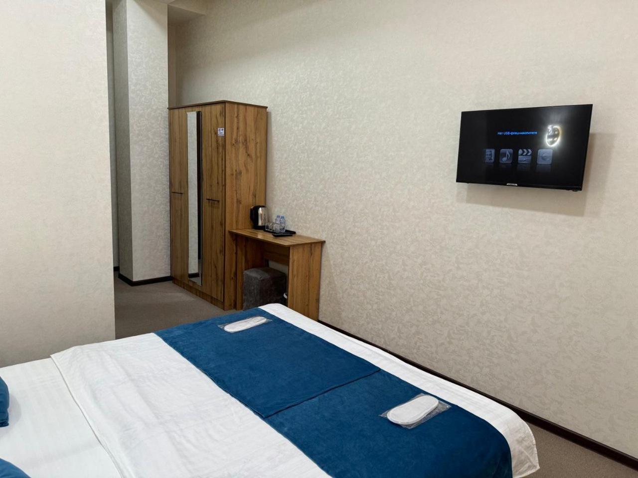 Resident Hotel Tasjkent Buitenkant foto