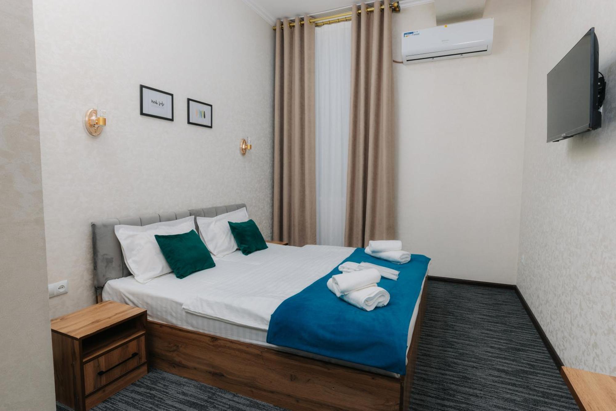 Resident Hotel Tasjkent Buitenkant foto